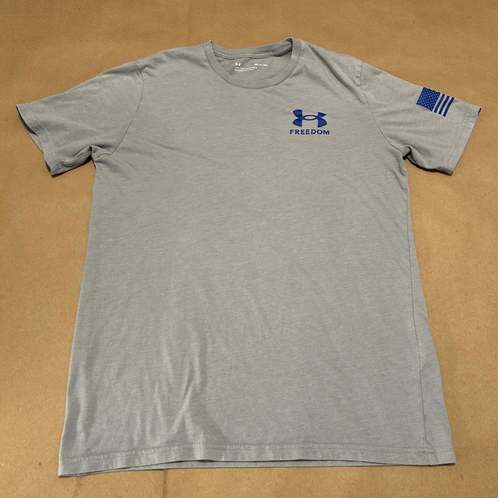 Under Armour Gray Freedom Graphic T-Shirt Mens Small
